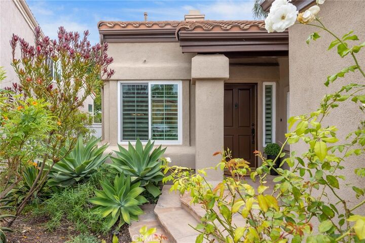 Property Photo:  35 Del Perlatto  CA 92614 