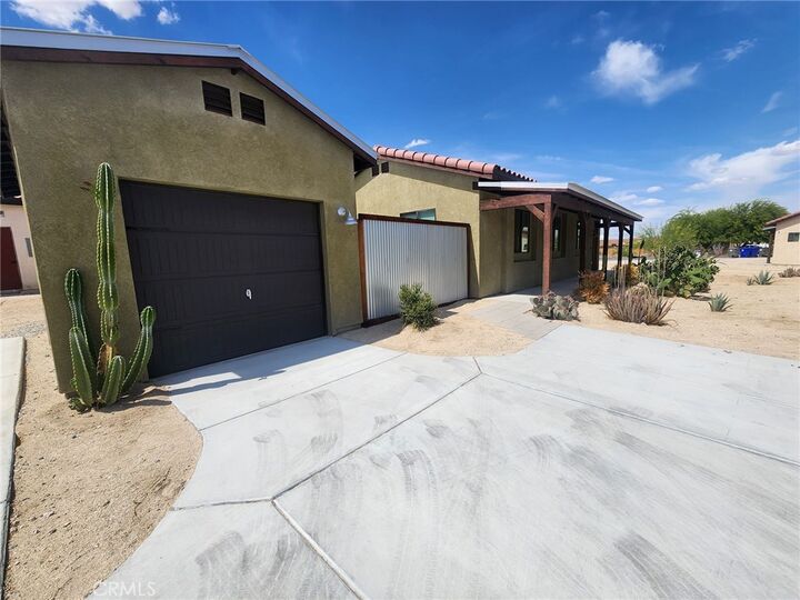 Property Photo:  6627 National Park Drive 2  CA 92277 