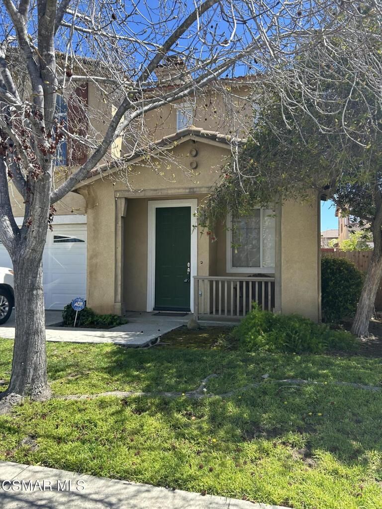 Property Photo:  822 Pontoon Way  CA 93035 