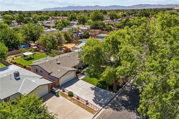 Property Photo: 44938 Lorimer CA 93534