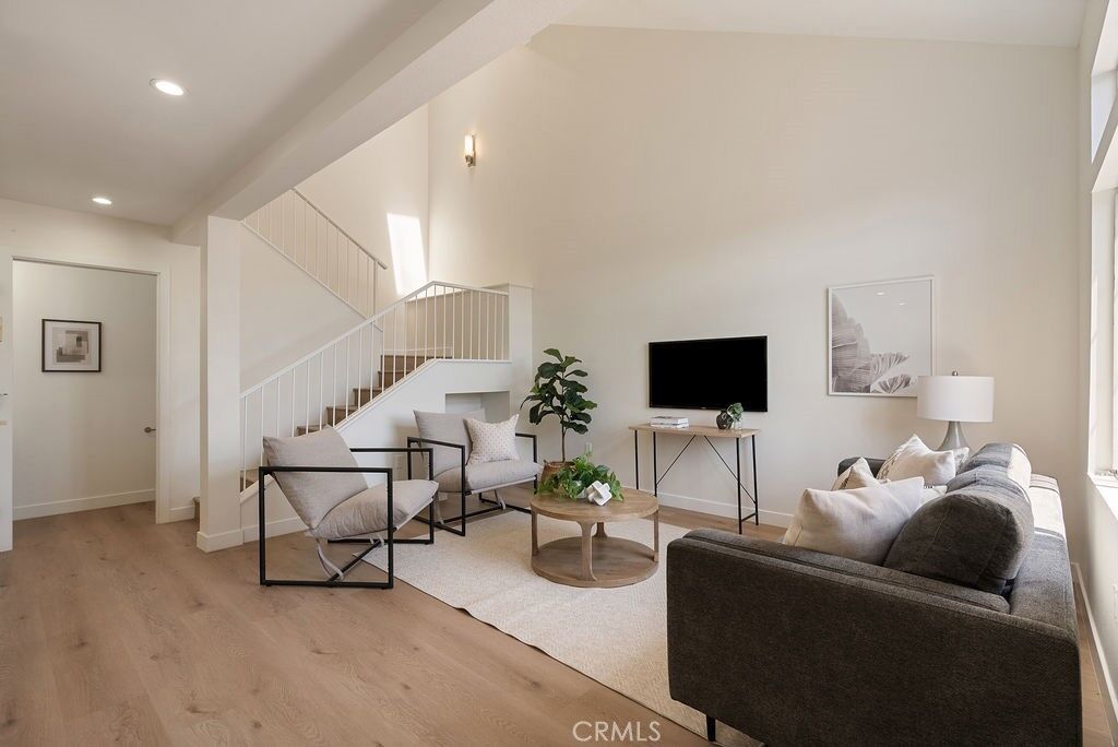Property Photo: 820 W Compton 24 CA 90220