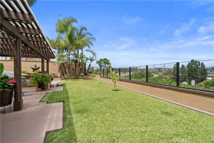 Property Photo:  28752 Charreadas  CA 92677 