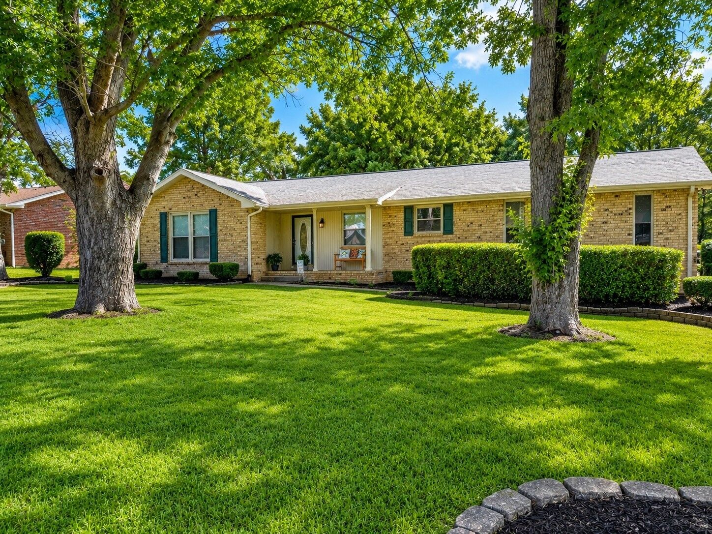 Property Photo:  107 Charleston Dr  TN 37072 