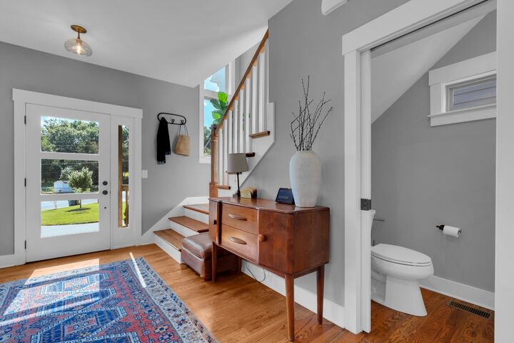 Property Photo:  86 Antioch Pike  TN 37211 