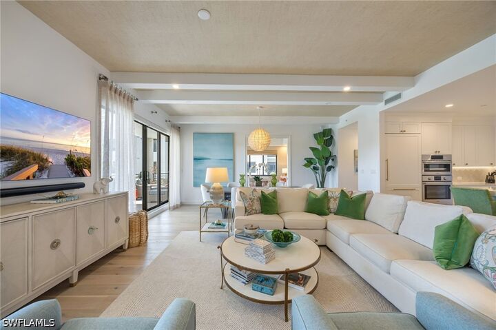 Property Photo: 1115 Central Avenue 456 FL 34102