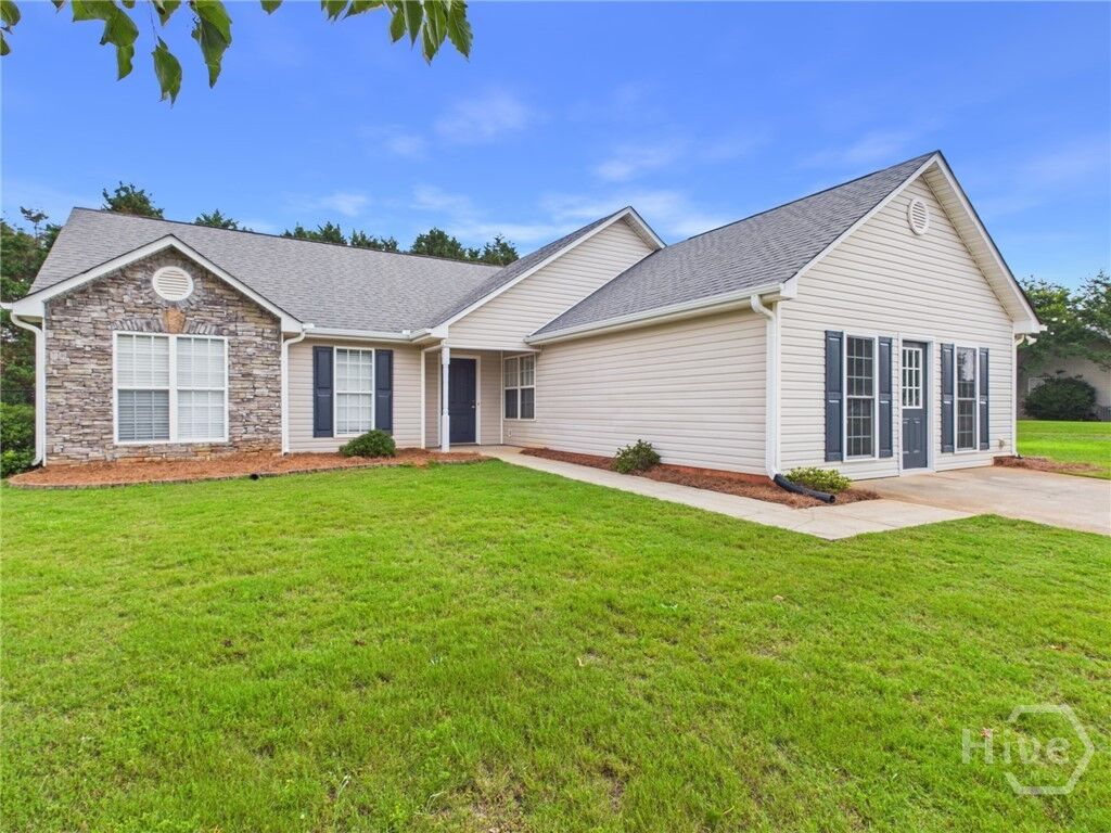 Property Photo: 1180 Stone Shoals Terrace GA 30677