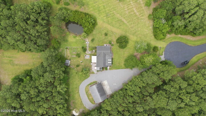 Property Photo: 365 Arnetta Way S NC 28571