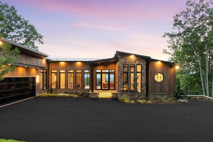 Property Photo: 417 Bill Claypool Drive GA 30513