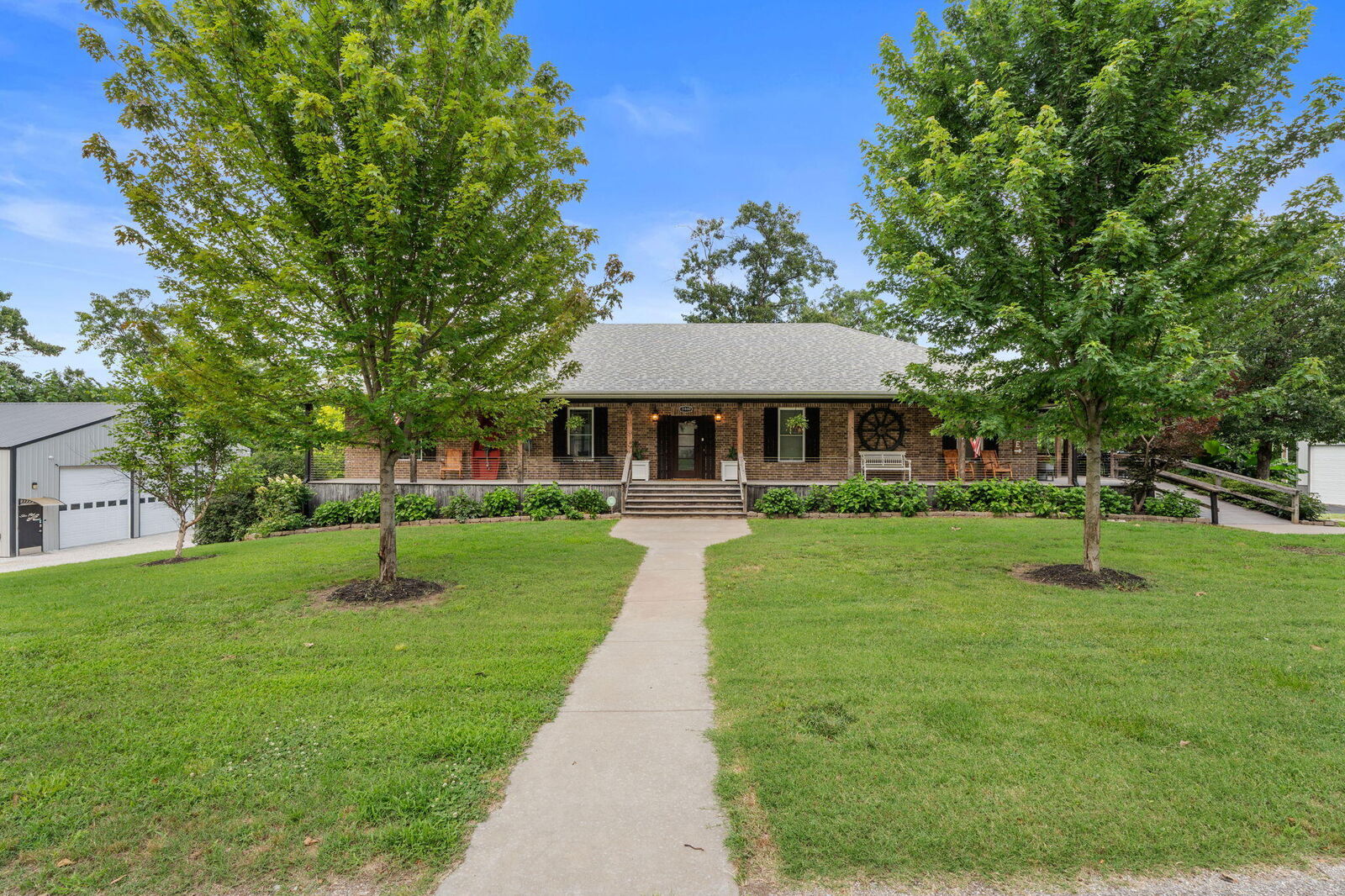 Property Photo: 31880 Crescent Drive OK 74331