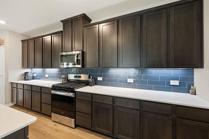 Property Photo: 144 Willowbranch Drive TX 75087