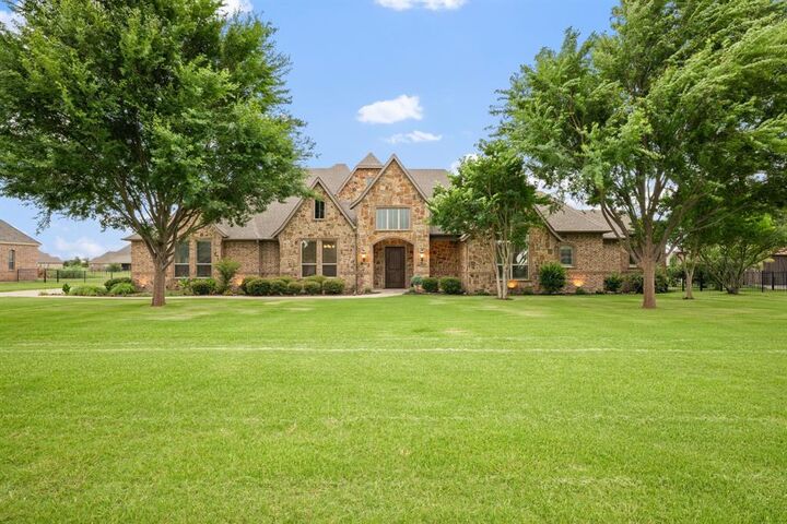 Property Photo: 1929 Canyon Road TX 75009