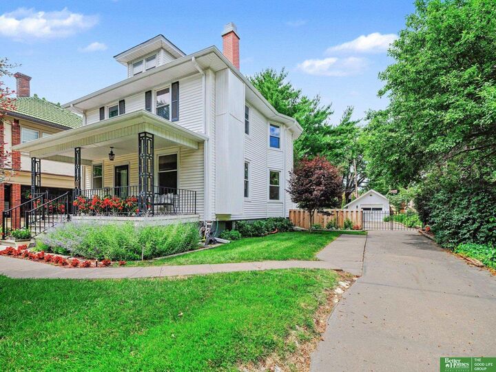 Property Photo: 3820 California Street NE 68131