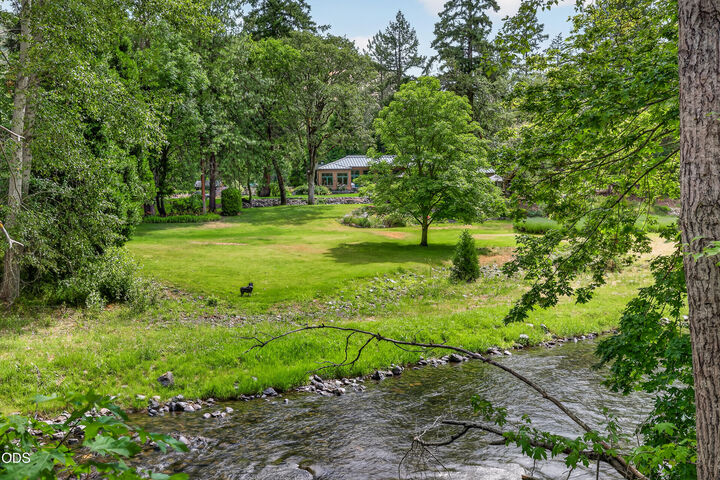 Property Photo: 13587 Or-238 OR 97530