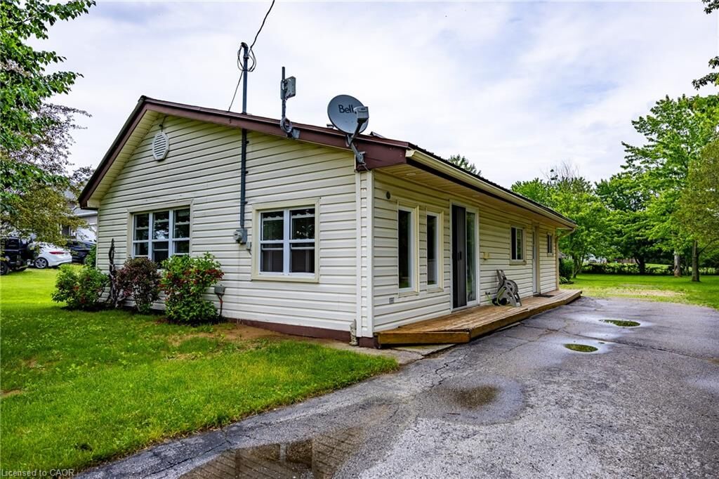 Property Photo:  4966 Highway 59  ON N0J 1E0 