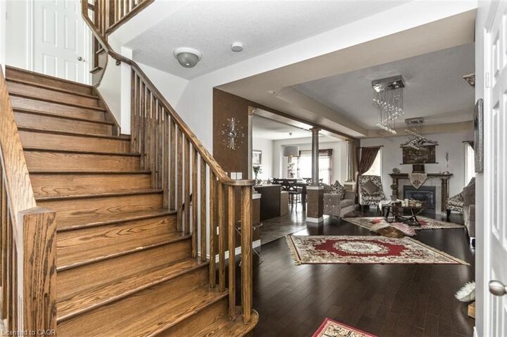 Property Photo:  183 Pelech Crescent  ON L0R 1P0 