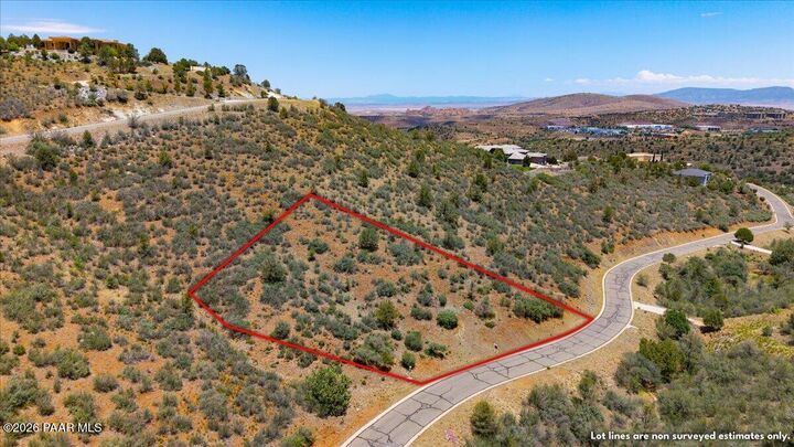 Property Photo:  727 W Lee Boulevard  AZ 86303 