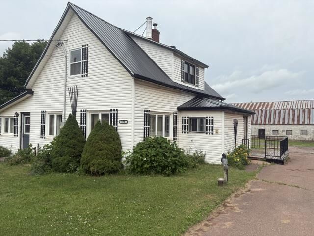 Property Photo: 970 Dock Road PE C0B 1K0