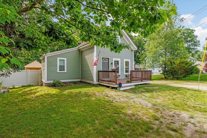 Property Photo: 92 Oak Ave MA 01331