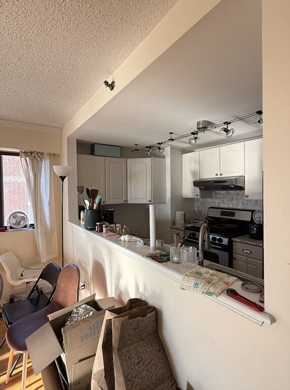 Property Photo: 15 North Beacon St 810 MA 02134