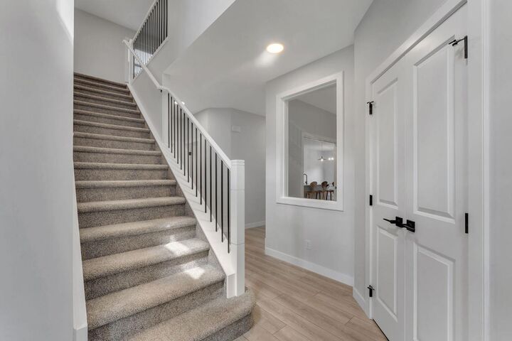 Property Photo:  720 Midtown Drive SW  AB T4B 4K5 