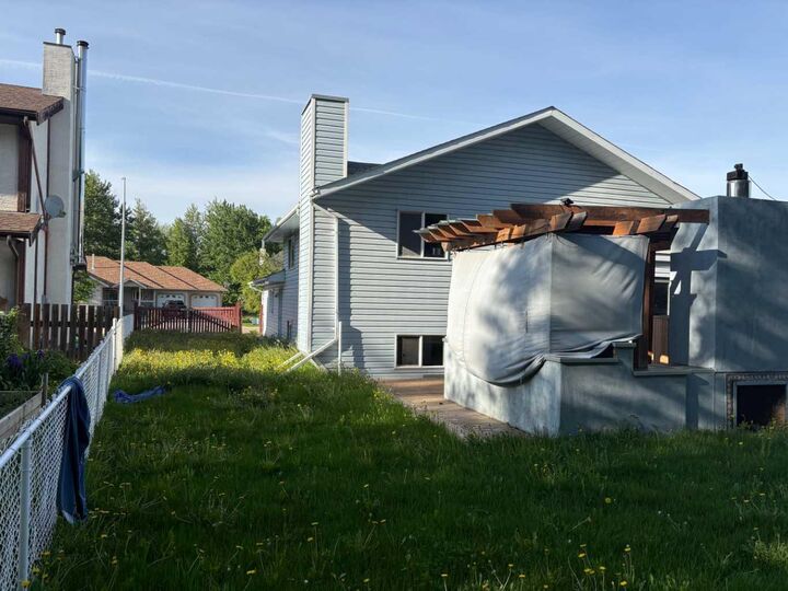 Property Photo: 307 8 Avenue AB T0H 1P0