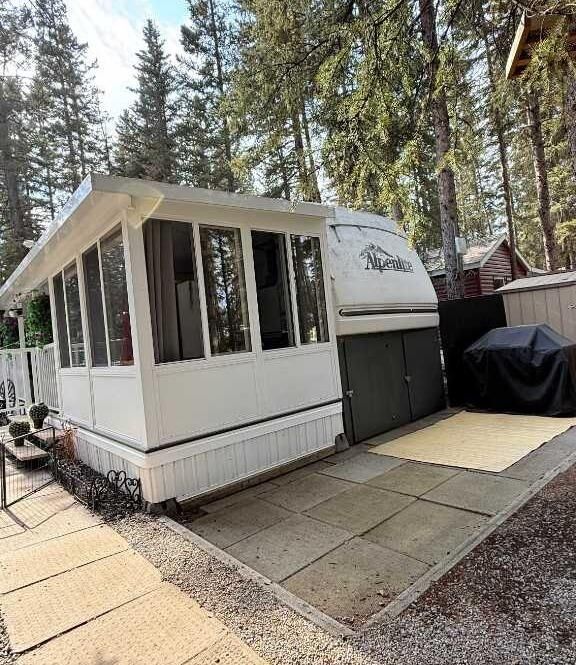 Property Photo:  5230 Highway 27 5 Timber Close  AB T0M 1X0 