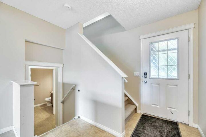 Property Photo:  126 Covebrook Place NE  AB T3K 0C9 