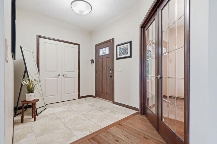 Property Photo: 139 Sunset View AB T4C 0E8