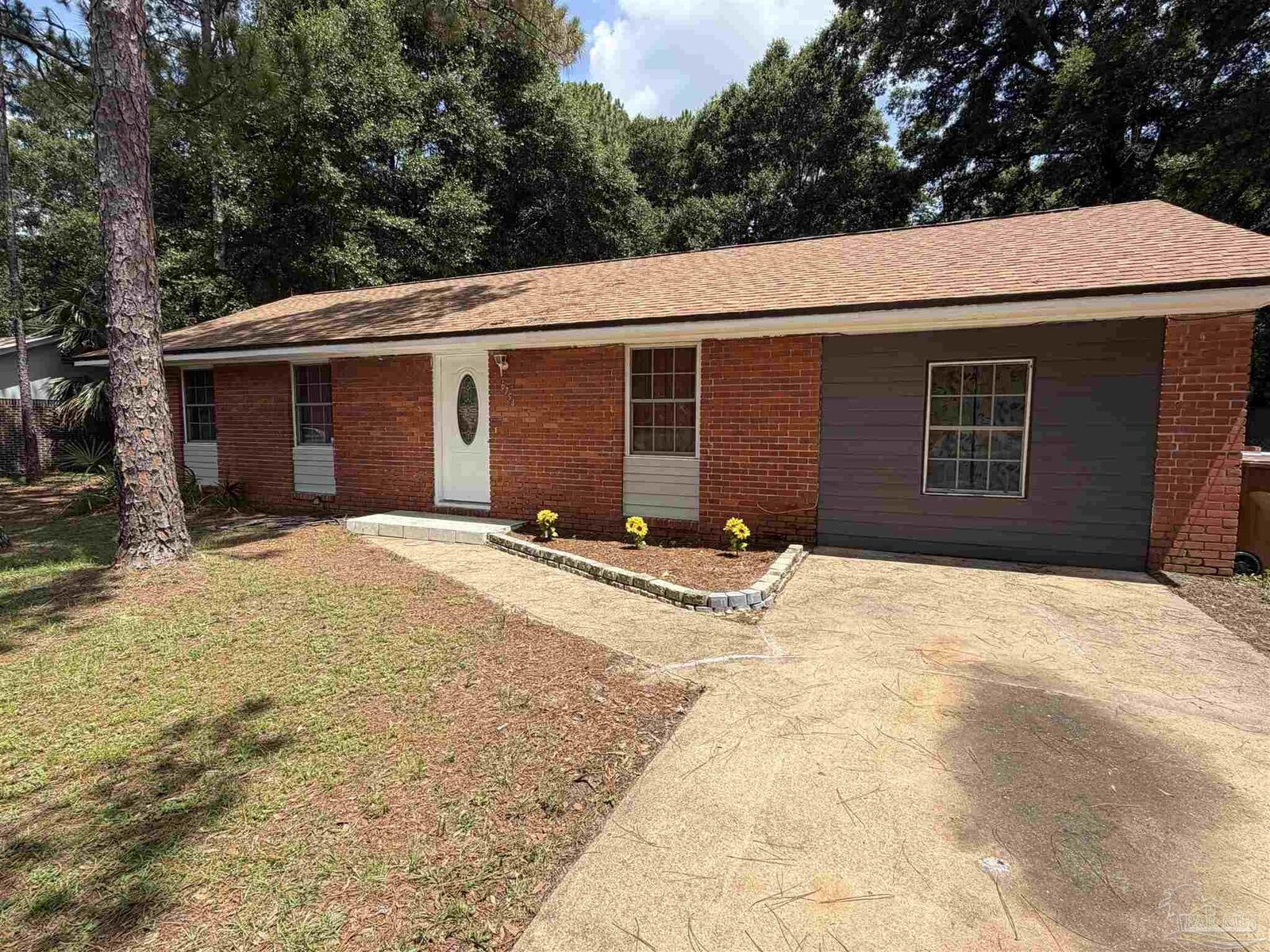 Property Photo: 6754 Trailride N FL 32570