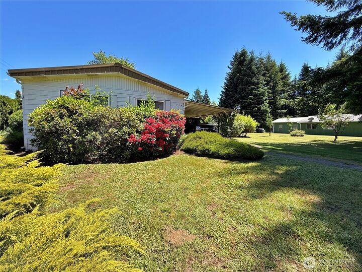 Property Photo: 1521 Main Avenue A WA 98356
