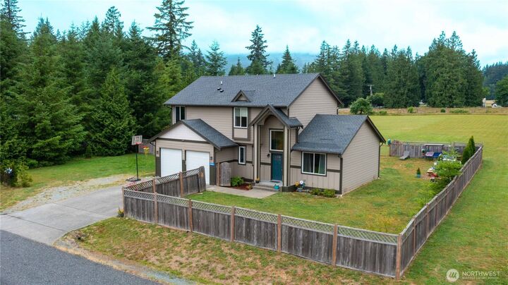 Property Photo: 24051 Mangat Lane WA 98284