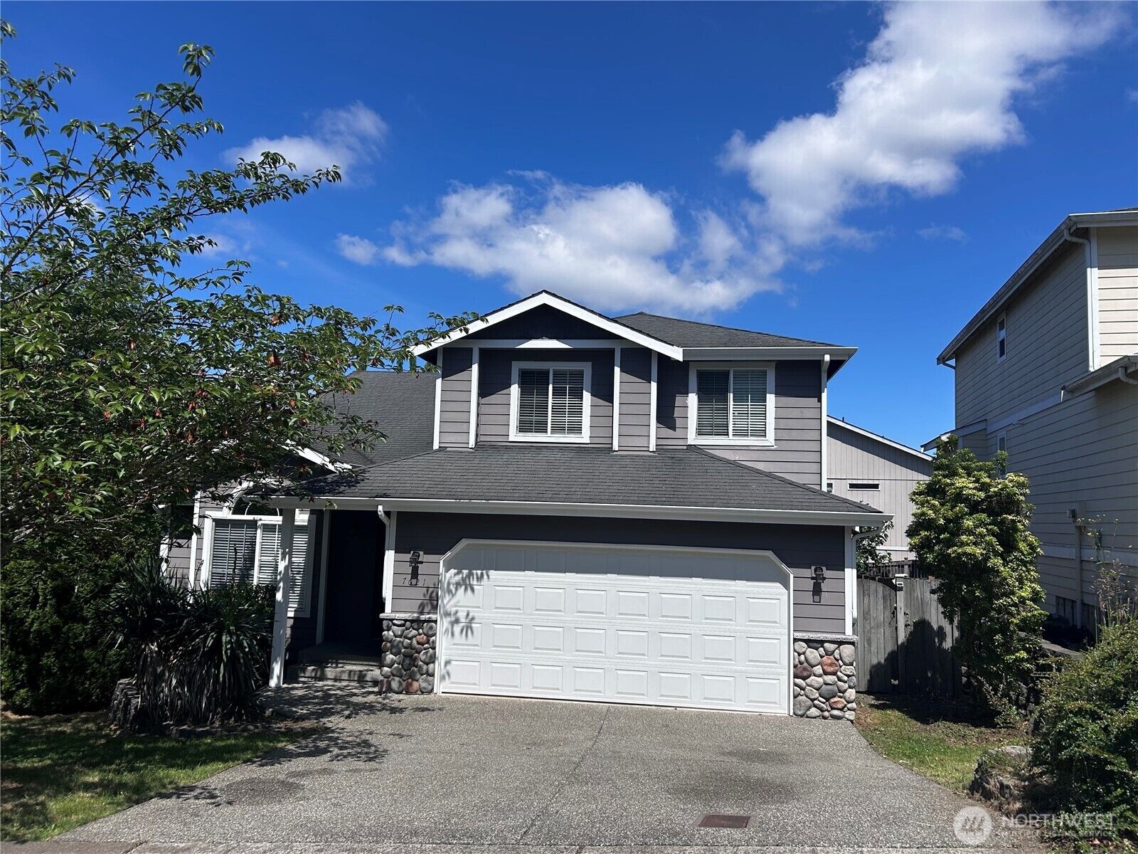 Property Photo:  7621  67th Street NE  WA 98270 