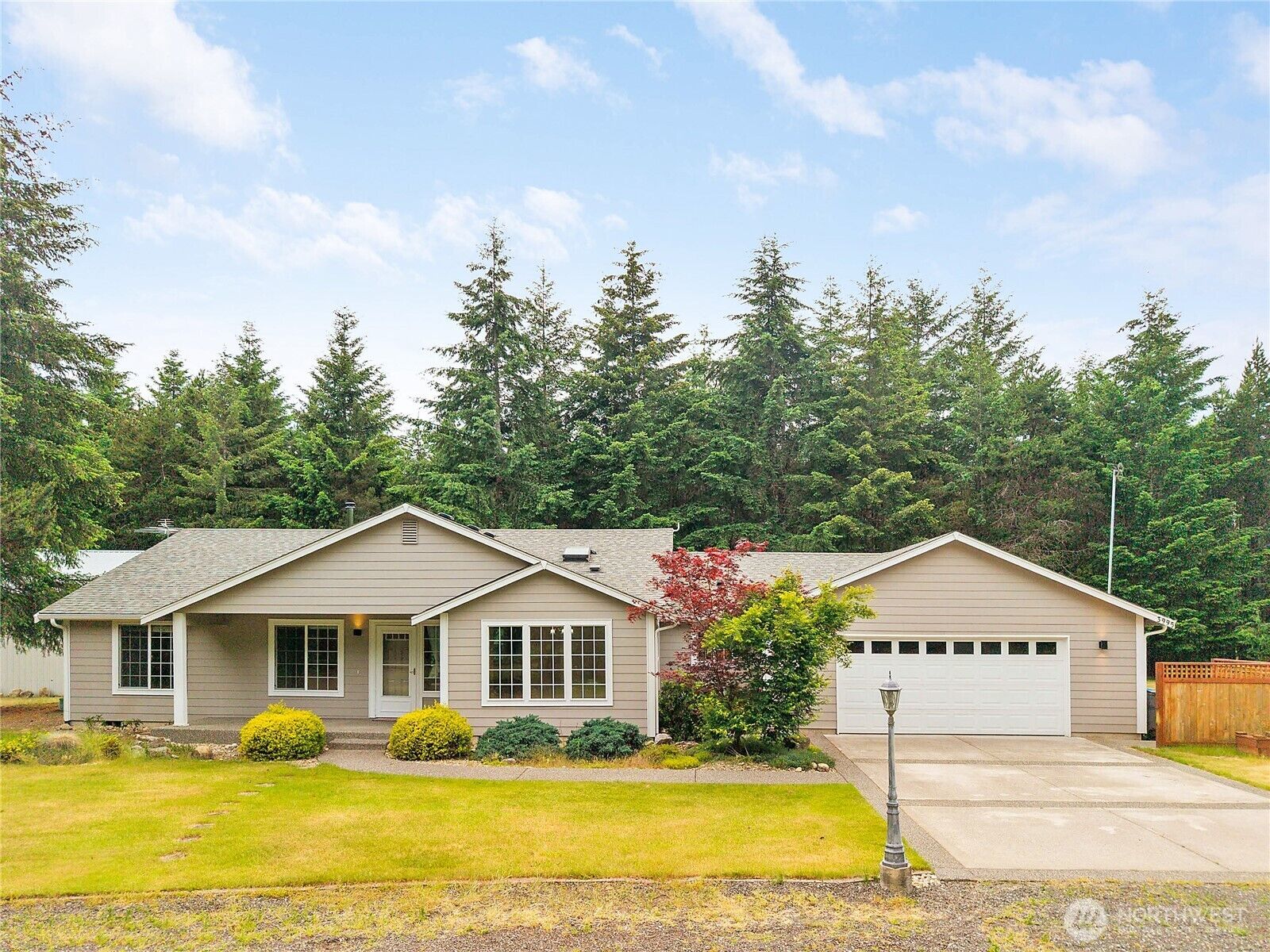 Property Photo: 3995 SW Cimmarron Lane WA 98367