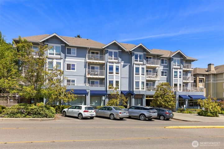 Property Photo: 300 High School Road NE 412 WA 98110