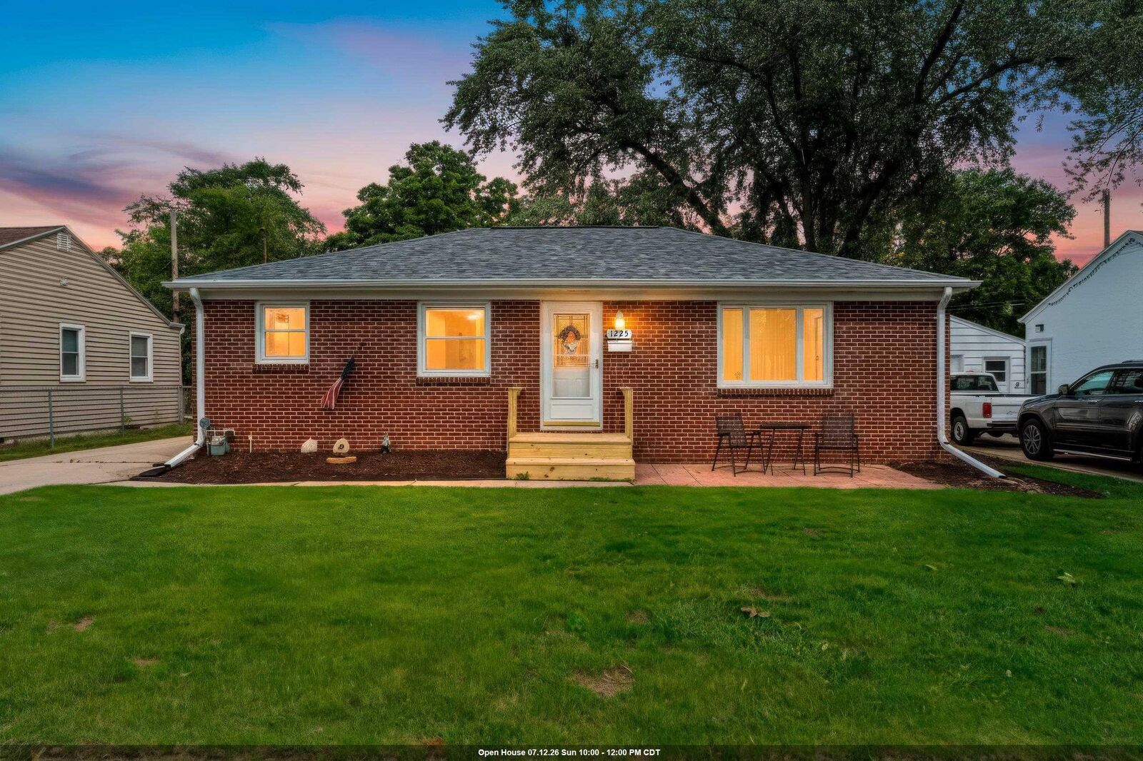 Property Photo:  1225 Redwood Drive  WI 54304 
