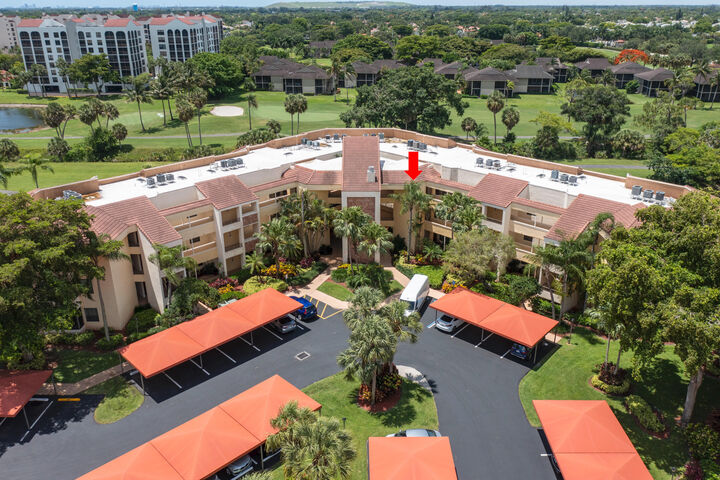 Property Photo: 7520 La Paz Boulevard 104 FL 33433