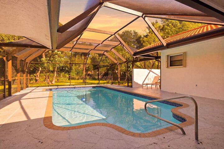 Property Photo:  8899 NW 47th Drive  FL 33067 