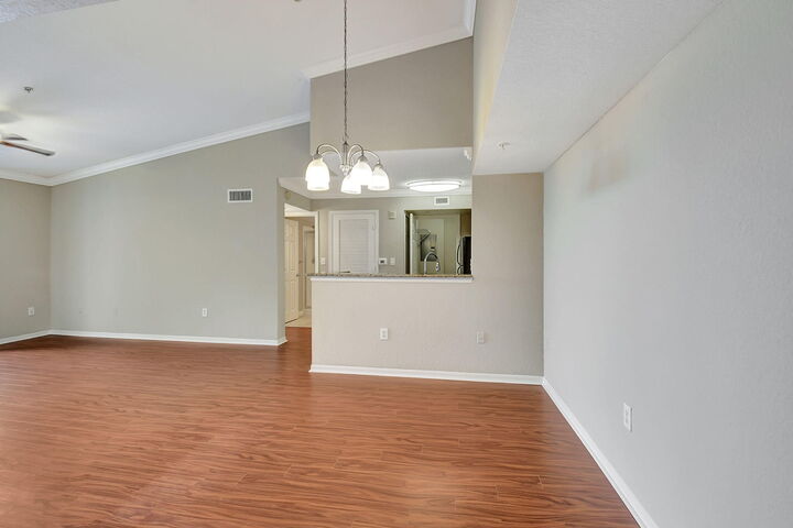 Property Photo:  15065 Michelangelo Boulevard 305  FL 33446 