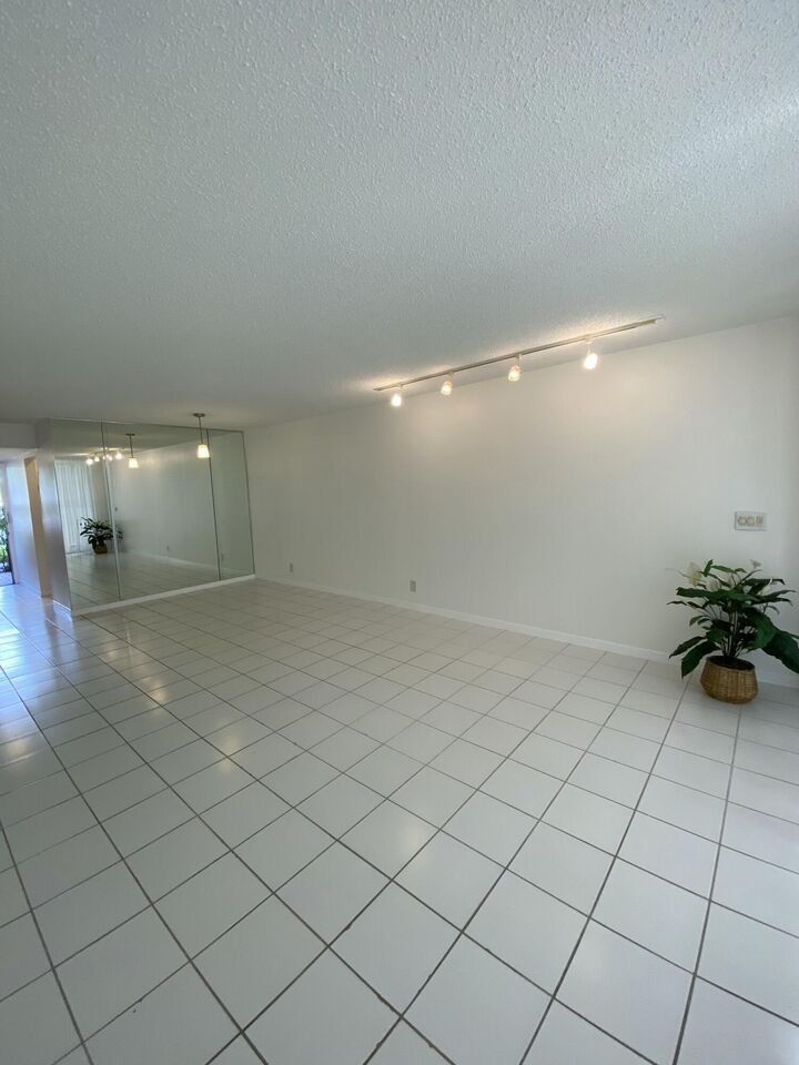 Property Photo:  4110 Tivoli Court 103  FL 33467 