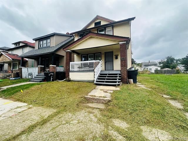 Property Photo: 15822 Fairfield Street MI 48238