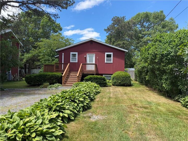 Property Photo:  76 Hemlock Road  RI 02879 