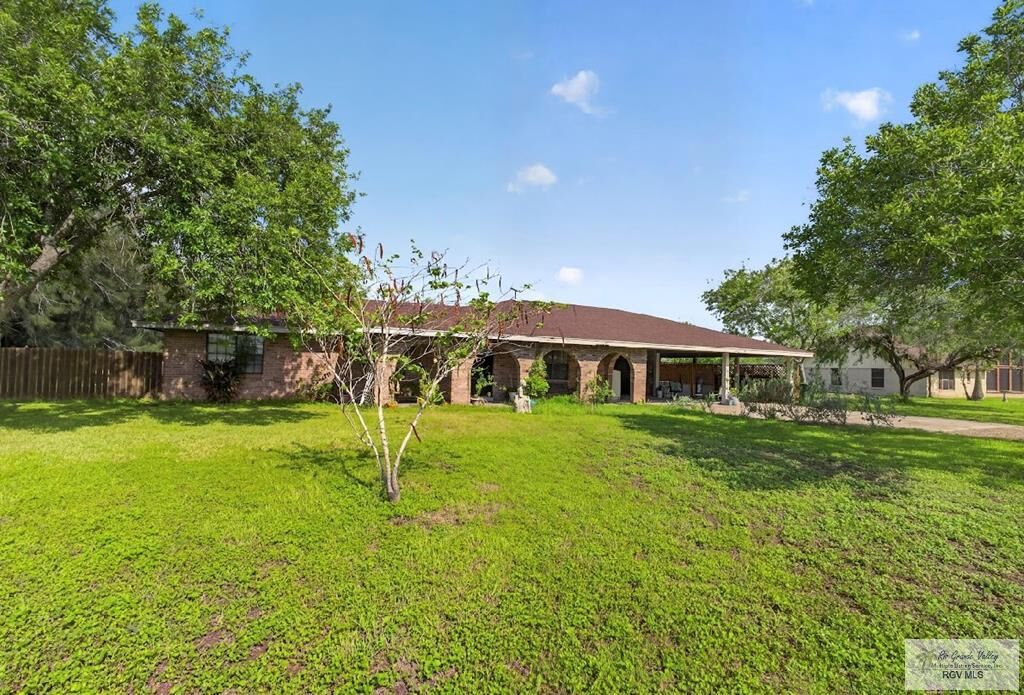 Property Photo: 7323 Abelardo Dr TX 78575