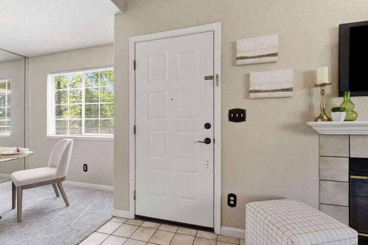 Property Photo:  5928 Bridgeport Lake Way  CA 95123 