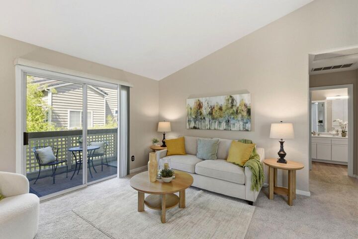 Property Photo:  5928 Bridgeport Lake Way  CA 95123 