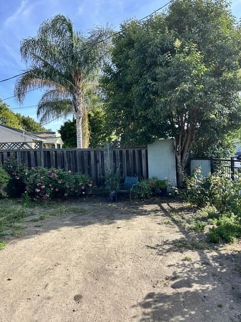 Property Photo: 322 1st Avenue CA 94063