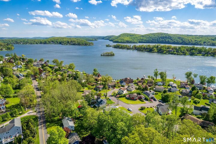 Property Photo: 70 Kellogg Street CT 06804