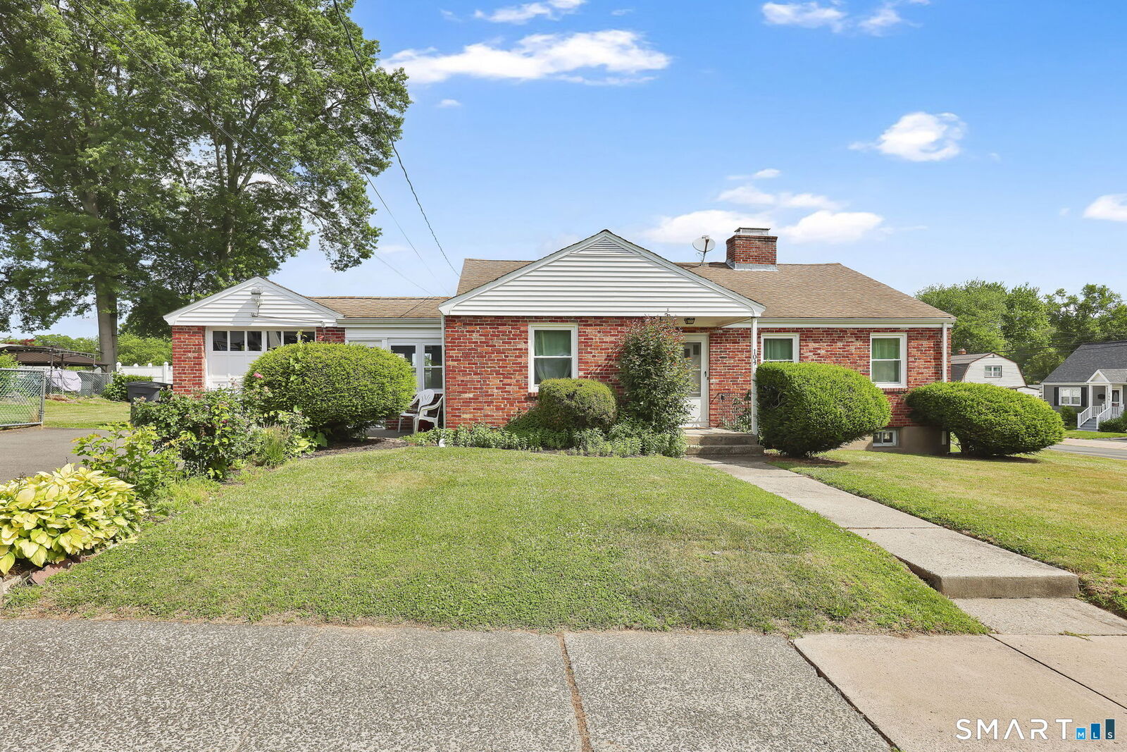 Property Photo: 104 Exeter Street CT 06106