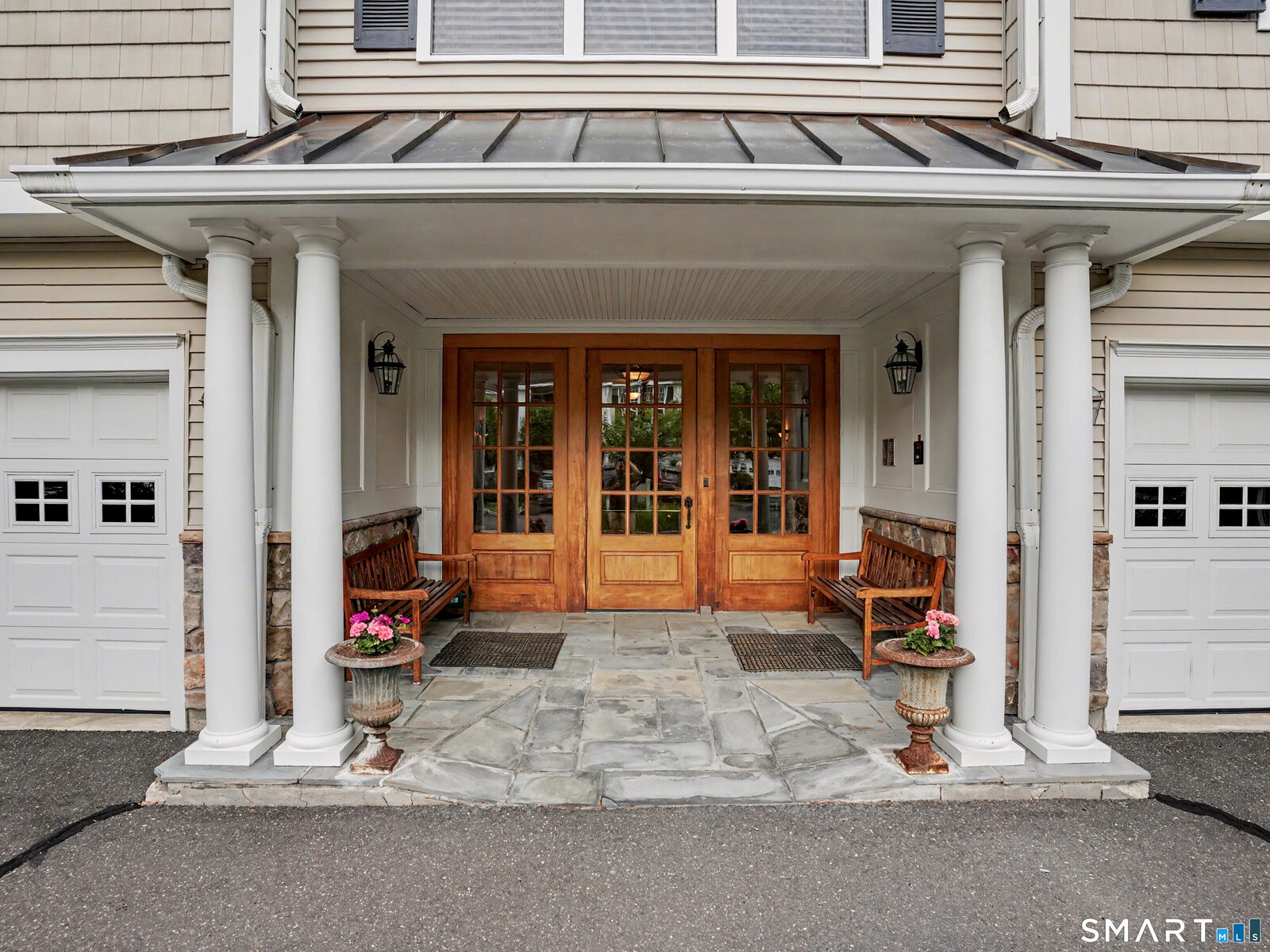 Property Photo: 49 Jo Al Court 49 CT 06470