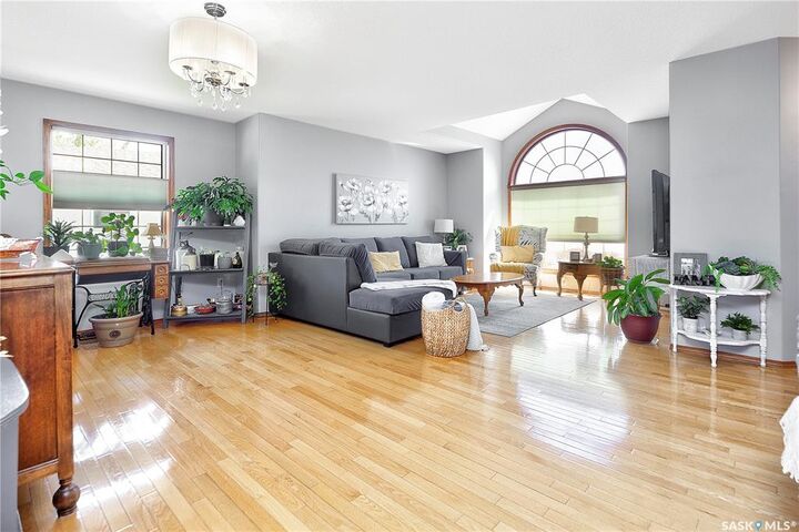 Photo de la propriété: 582 Mahon Drive SK S6V 7Z9