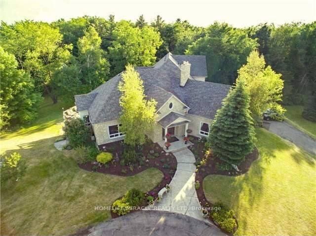 19 Tanglewood Drive — photo 1